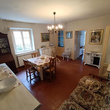 Cozy Apartment Near The City Walls Lucca Eksteriør billede